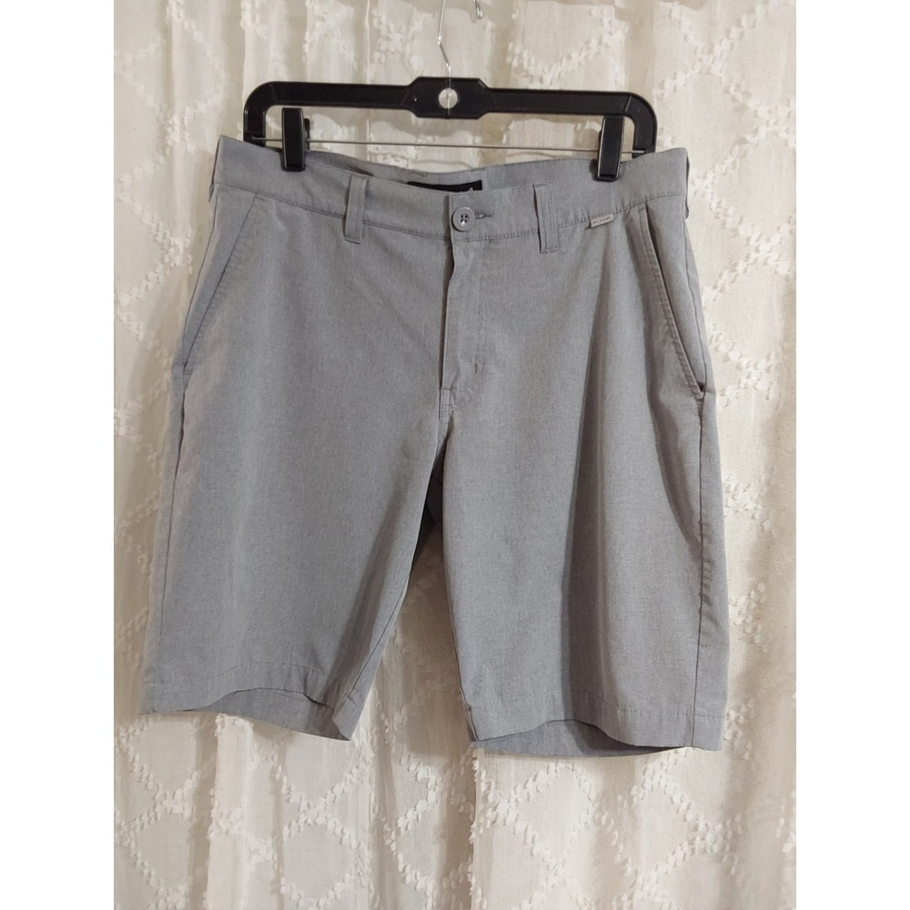 TravisMathew Beck Golf Shorts Mens 32 Grey Heathered Performance Stretch Casual